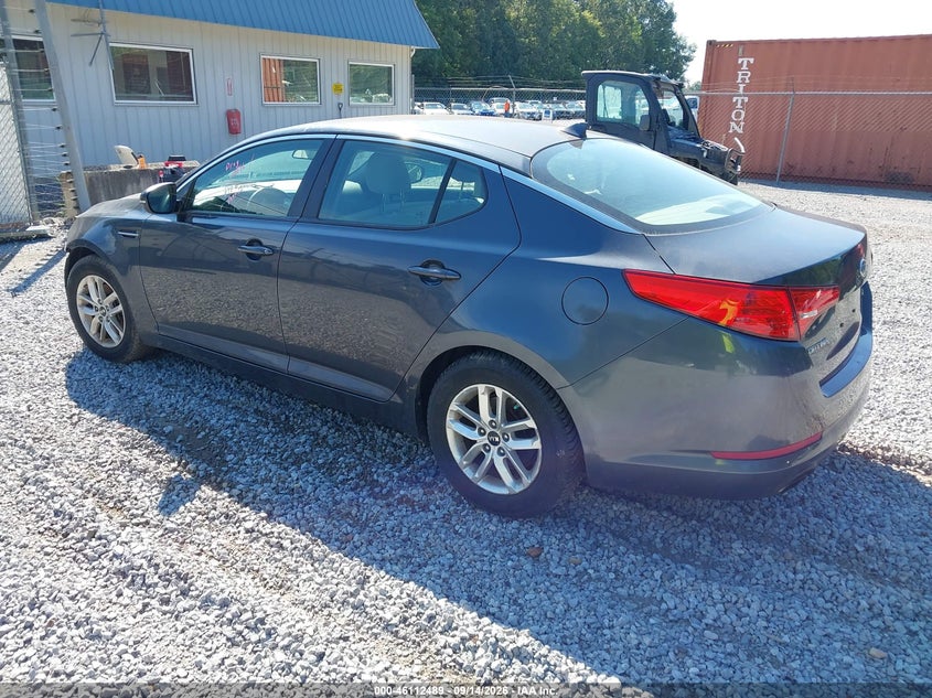 KIA OPTIMA 2011 VIN KNAGM4A71B5167945