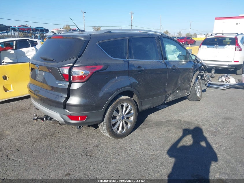 Vin: 1fmcu9j95hub03899, lot: 46612276, ford escape titanium 20174