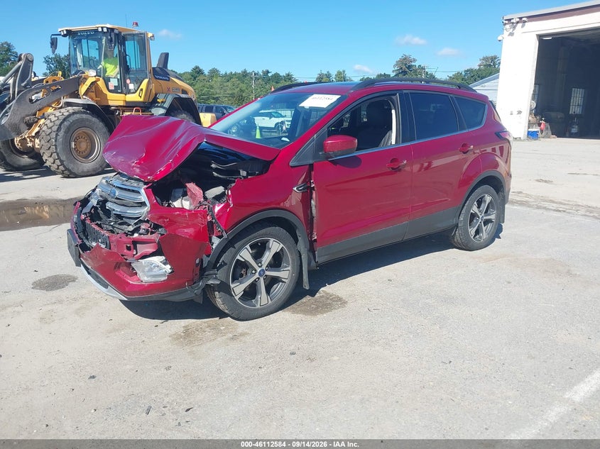 Vin: 1fmcu9hd8juc98560, lot: 46612300, ford escape sel 20182