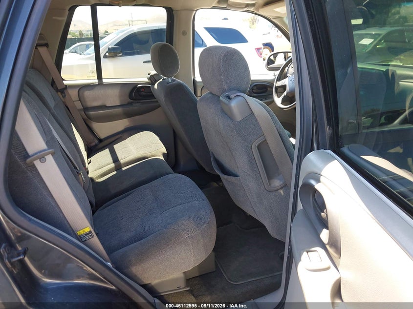 2004 CHEVROLET TRAILBLAZER auction photo 8
