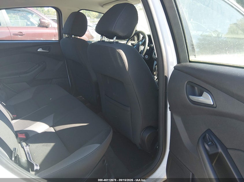 FORD FOCUS 2014 VIN 1FADP3F28EL188026
