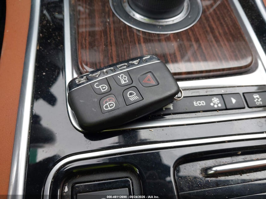 JAGUAR XE - zdjęcie 11