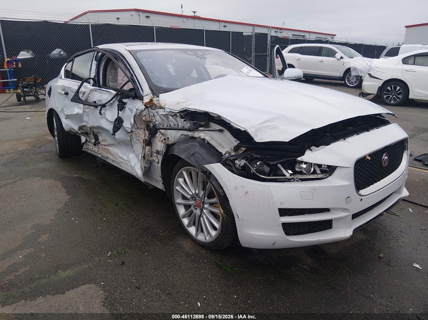 JAGUAR XE - zdjęcie 6