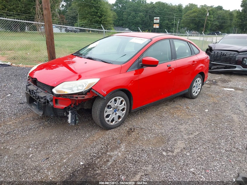 Vin: 1fahp3f21cl230891, lot: 46612528, ford focus se 20122