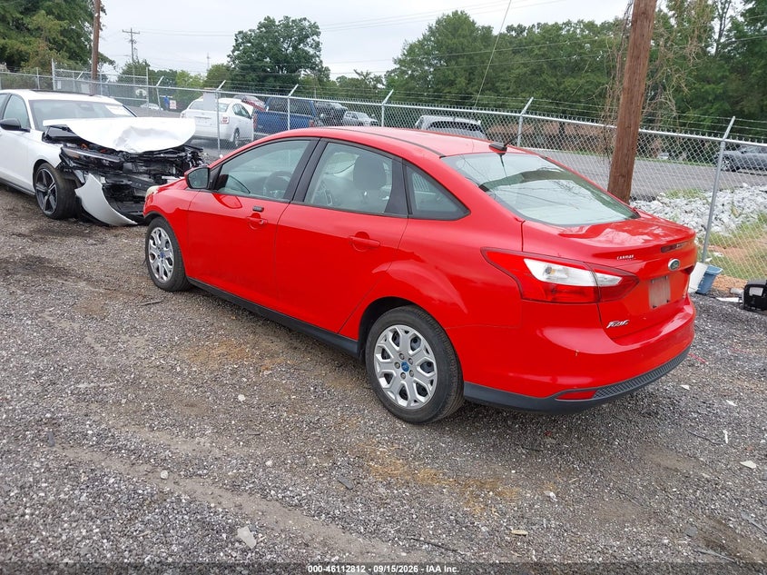 Vin: 1fahp3f21cl230891, lot: 46612528, ford focus se 20123