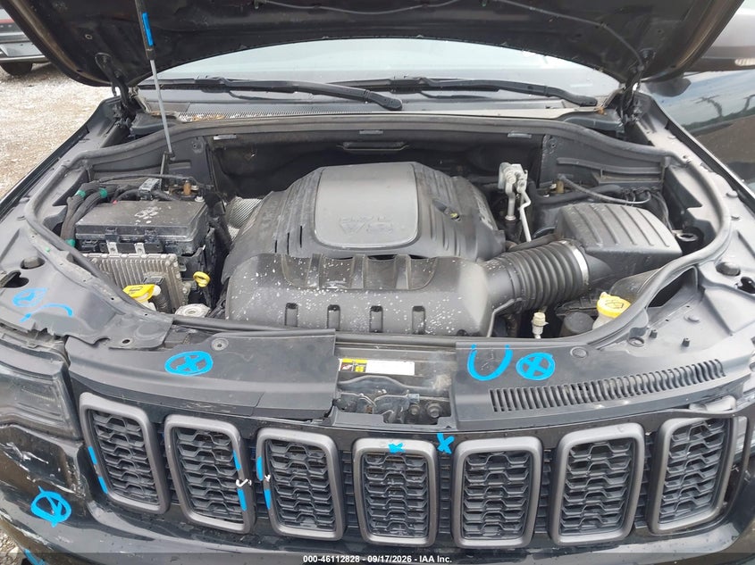 JEEP GRAND CHEROKEE - zdjęcie 10