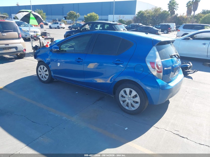 Vin: jtdkdtb3xd1552806, lot: 46612575, toyota prius c two 20133