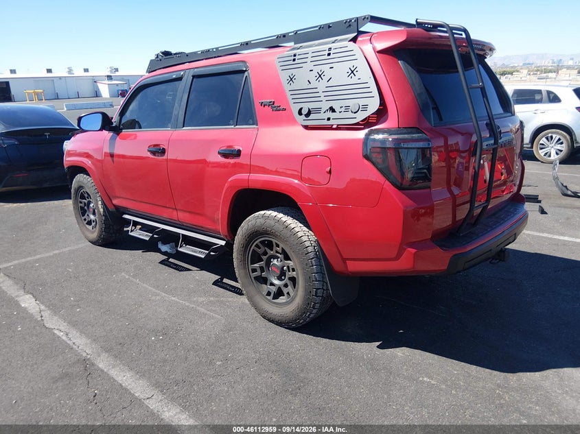 Vin: jteru5jrxp6211280, lot: 46612675, toyota 4runner trd off road premium 20233