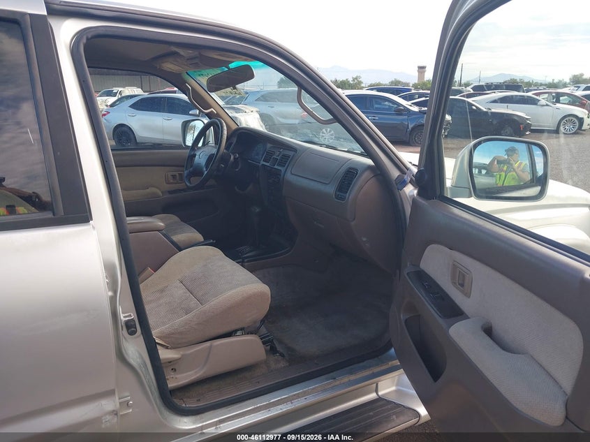 2000 TOYOTA 4RUNNER auction photo 5