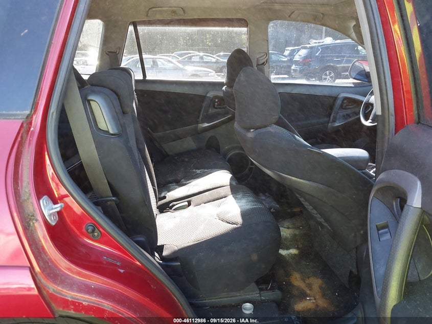 2006 TOYOTA RAV4 auction photo 8