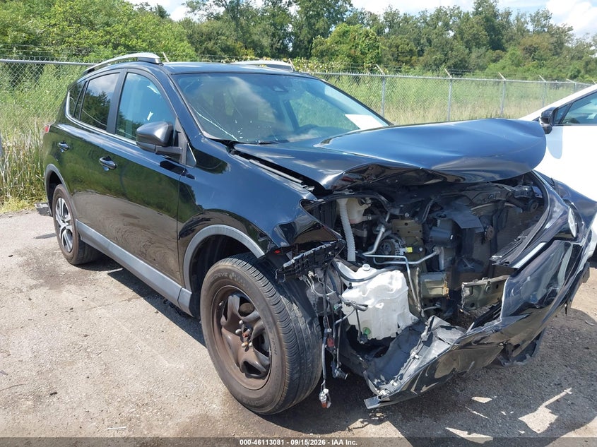 Vin: 2t3zfrev7hw373803, lot: 46612797, toyota rav4 le 2017 img_1