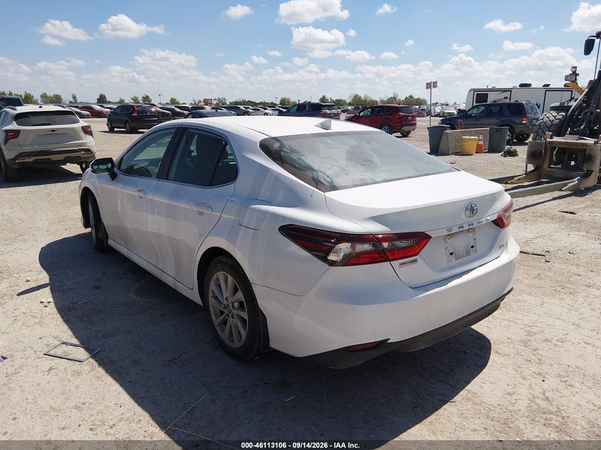 Vin: 4t1c11ak0ru917232, lot: 46612822, toyota camry le 20243