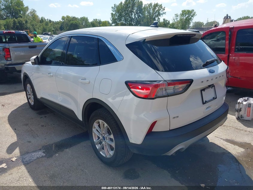 Vin: 1fmcu9g61mua80659, lot: 46612890, ford escape se 20213