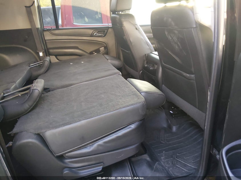 2020 CHEVROLET SUBURBAN auction photo 8
