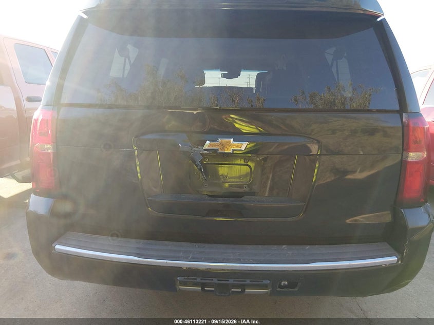 2020 CHEVROLET SUBURBAN auction photo 6