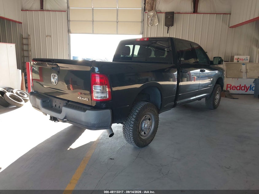 Vin: 3c6ur5cj1lg243333, lot: 46613033, ram 2500 20204