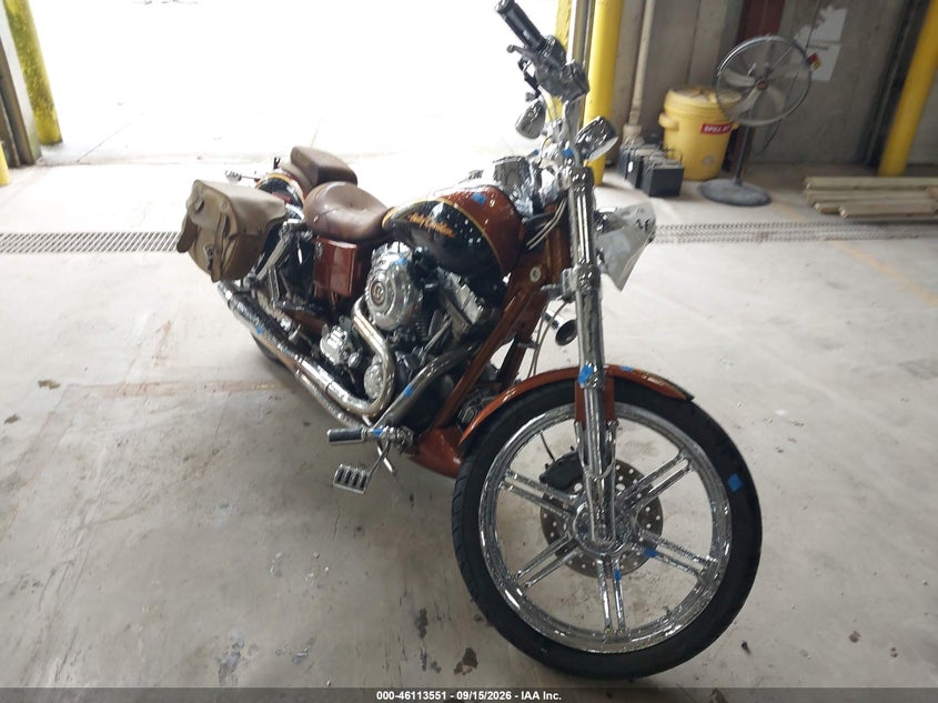 HARLEY-DAVIDSON FXDSE2 2008