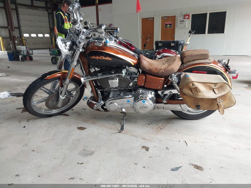 HARLEY-DAVIDSON FXDSE2 2008