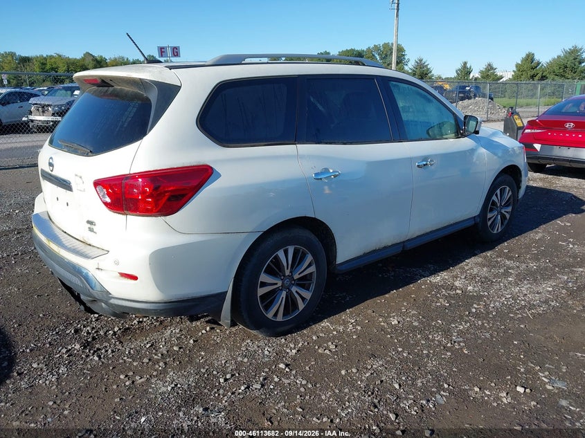 2017 NISSAN PATHFINDER auction photo 4