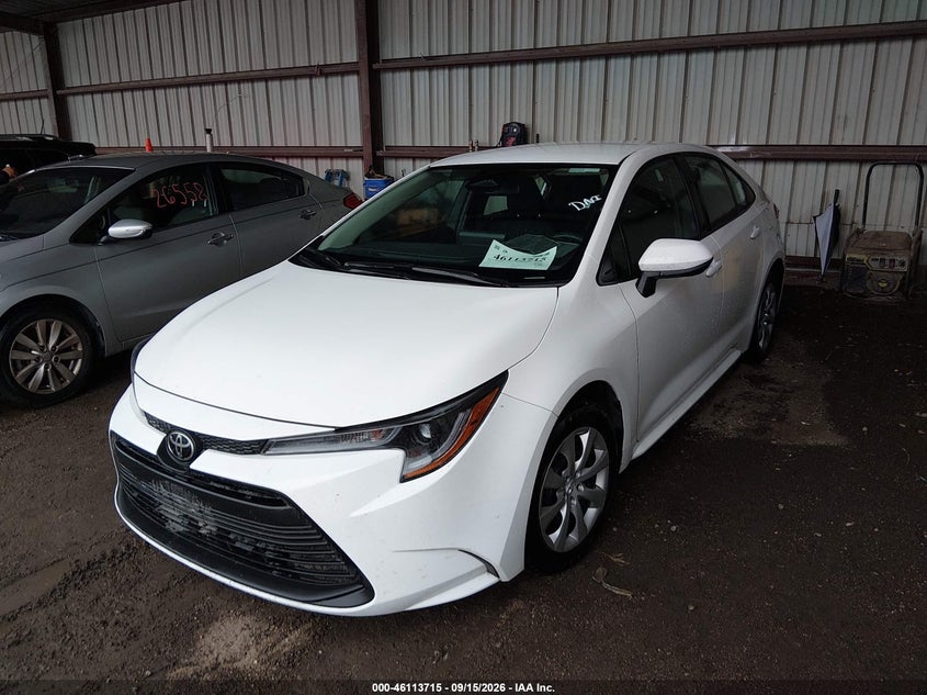 2026 Toyota Corolla, Град, IAAI, VIN 5YFB4MDE7TP413358 — фото 2