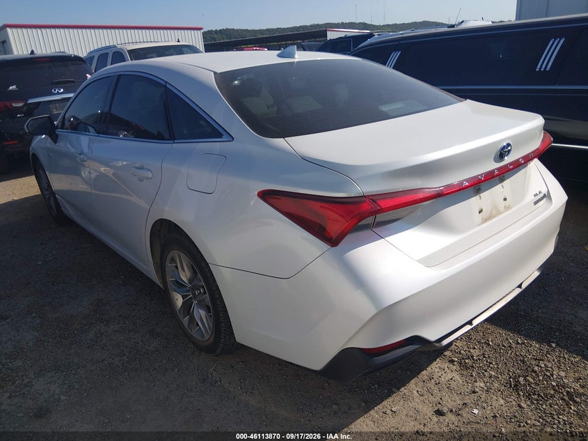 Vin: 4t1aa1ab8mu004816, lot: 46613586, toyota avalon xle hybrid 20213