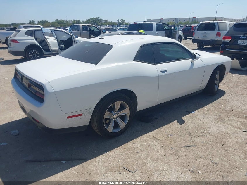 Vin: 2c3cdzag2fh851114, lot: 46613926, dodge challenger sxt 20154