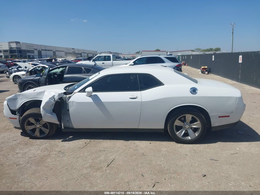 DODGE CHALLENGER - zdjęcie 14