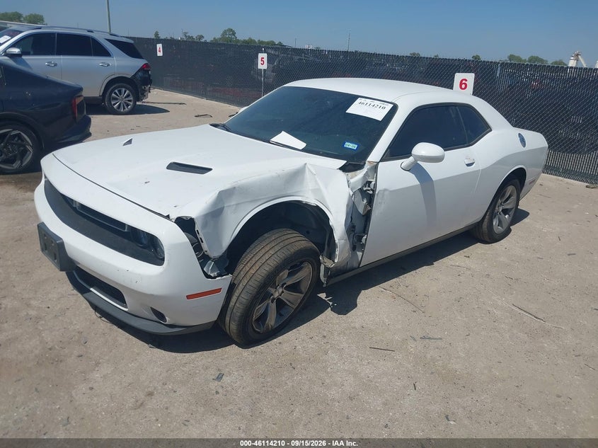 DODGE CHALLENGER - zdjęcie 2