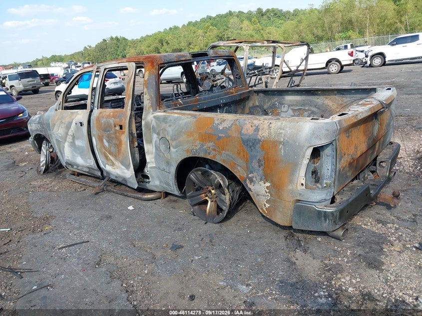 Vin: 1c6rr7lm2es390655, lot: 46613994, ram 1500 big horn 20143