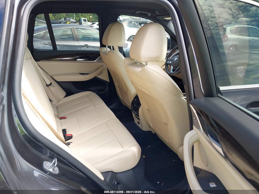 BMW X3 - zdjęcie 8