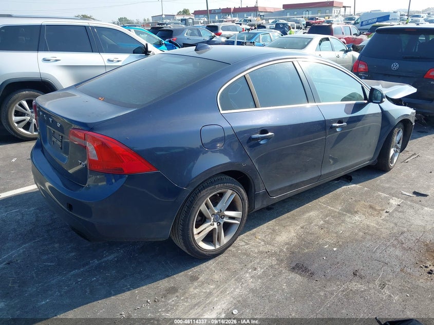 2014 VOLVO S60 auction photo 4