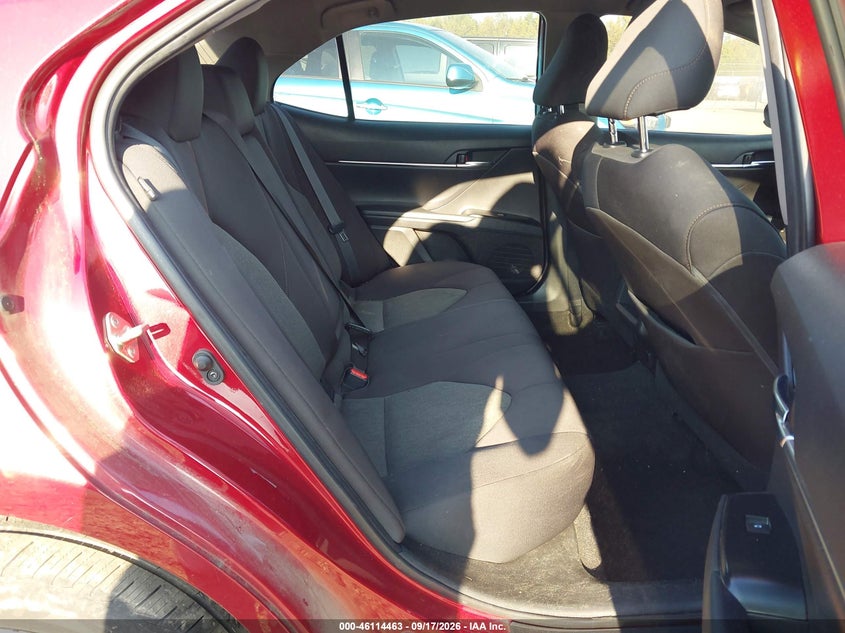 TOYOTA CAMRY - zdjęcie 8