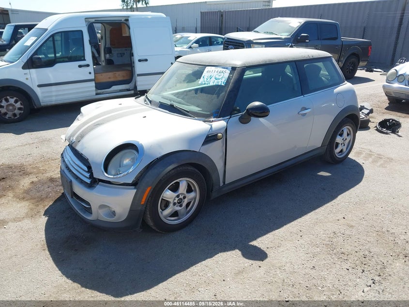 Vin: wmwsu3c51bt096936, lot: 46614200, mini cooper 20112