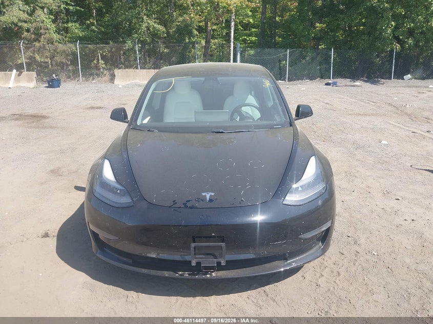 TESLA MODEL 3 - zdjęcie 12