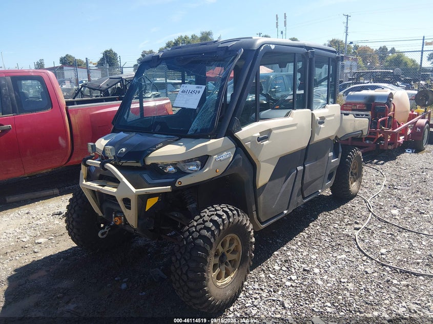 CAN-AM DEFENDER MAX 2023