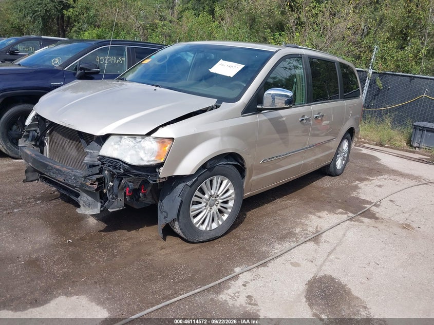 Vin: 2c4rc1gg9cr375953, lot: 46614288, chrysler town & country limited 20122