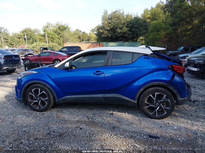 TOYOTA C-HR - zdjęcie 15