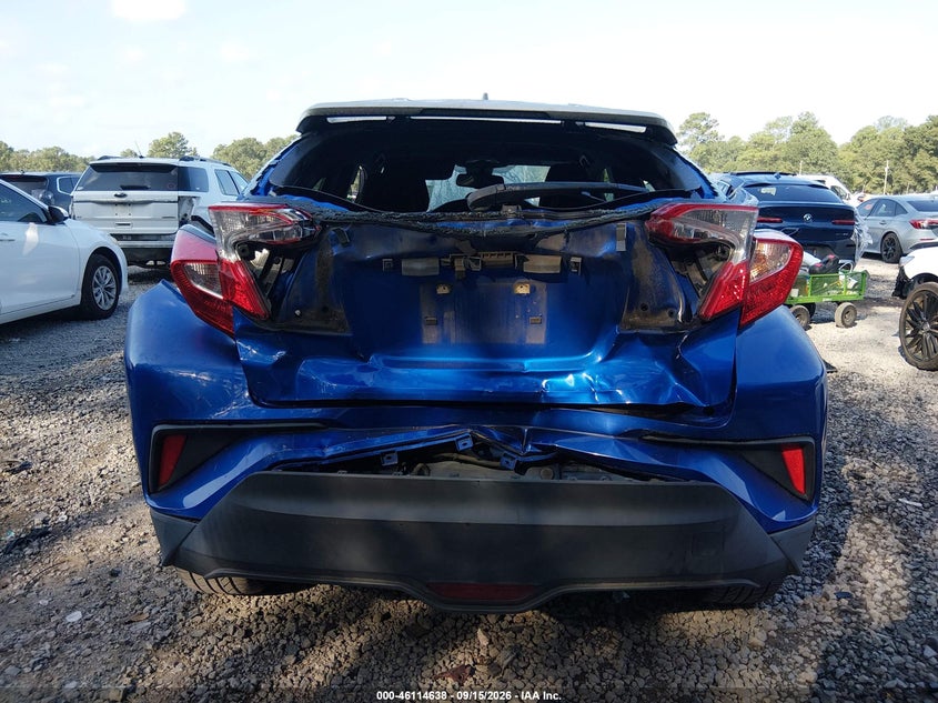 TOYOTA C-HR - zdjęcie 17