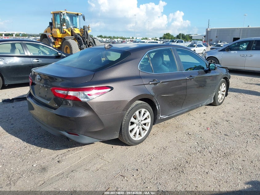 TOYOTA CAMRY - zdjęcie 4
