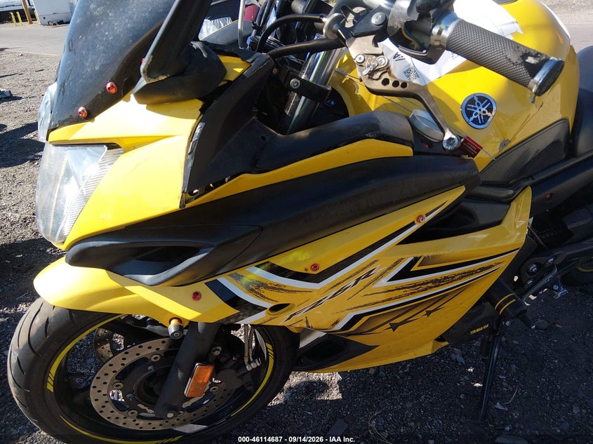 YAMAHA FZ6 2009