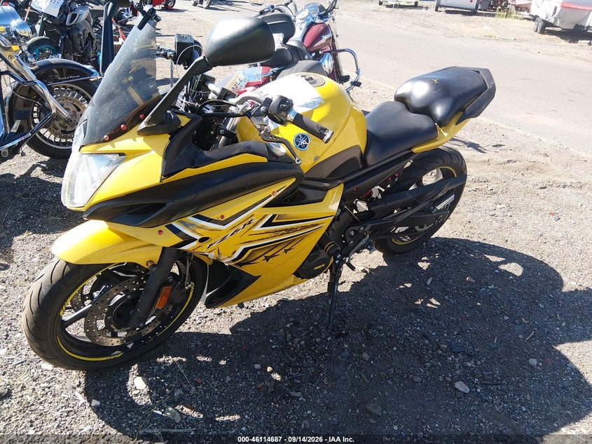 YAMAHA FZ6 2009
