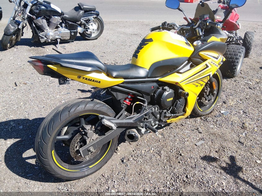 YAMAHA FZ6 2009