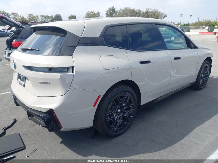 Vin: wb553cf02tcw50646, lot: 46614420, bmw ix xdrive60 20264