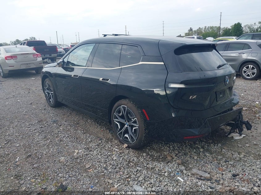 Vin: wb523cf07pcm00988, lot: 46614492, bmw ix xdrive50 20233
