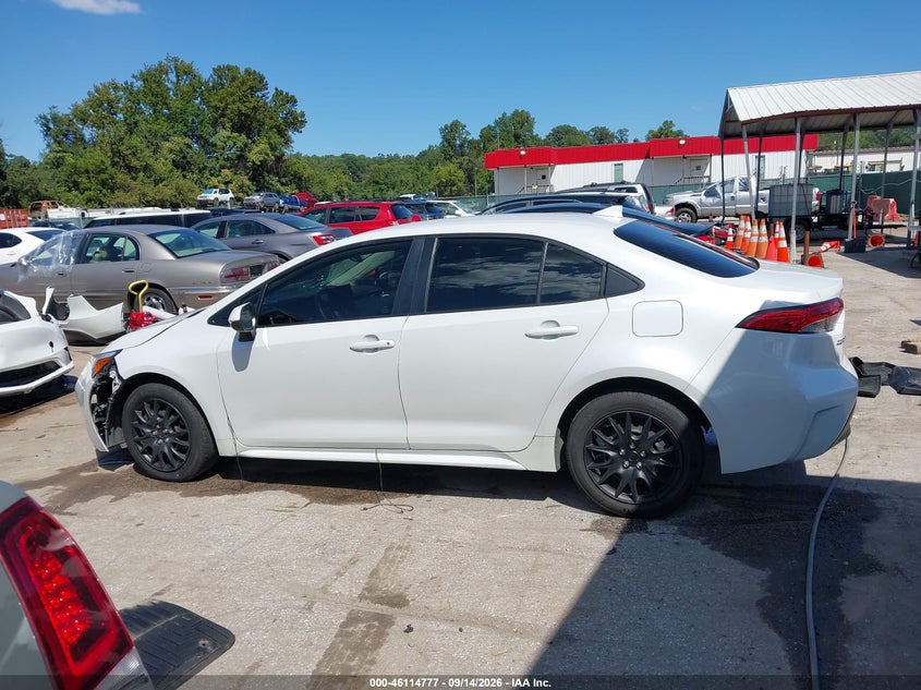 TOYOTA COROLLA - zdjęcie 15