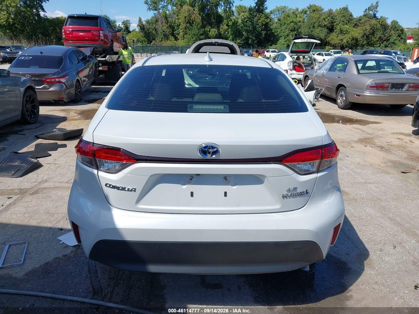 TOYOTA COROLLA - zdjęcie 17