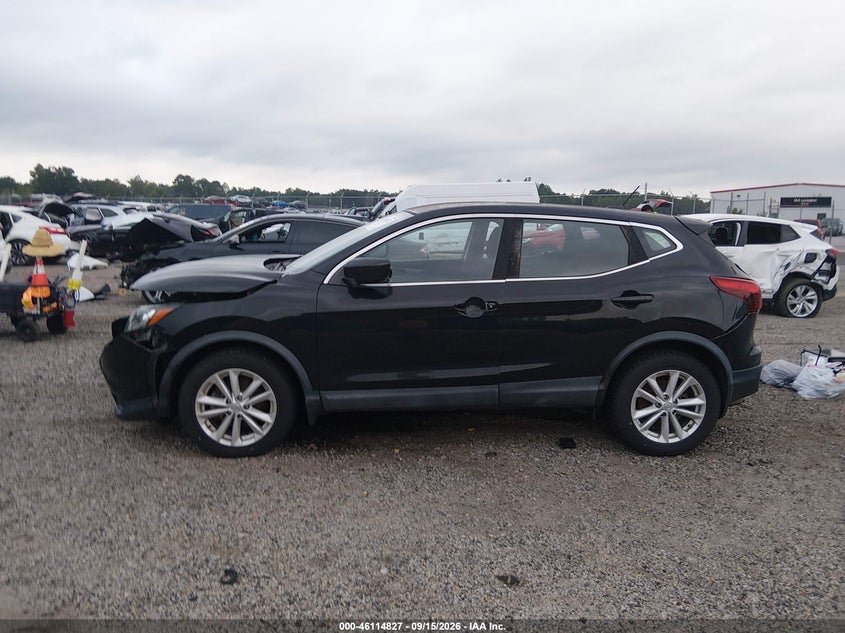 NISSAN ROGUE SPORT 2018 VIN JN1BJ1CR9JW201404