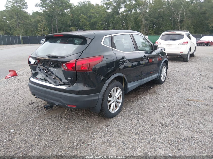 NISSAN ROGUE SPORT 2018 VIN JN1BJ1CR9JW201404