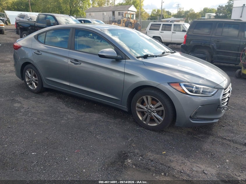 2018 HYUNDAI ELANTRA auction photo 1