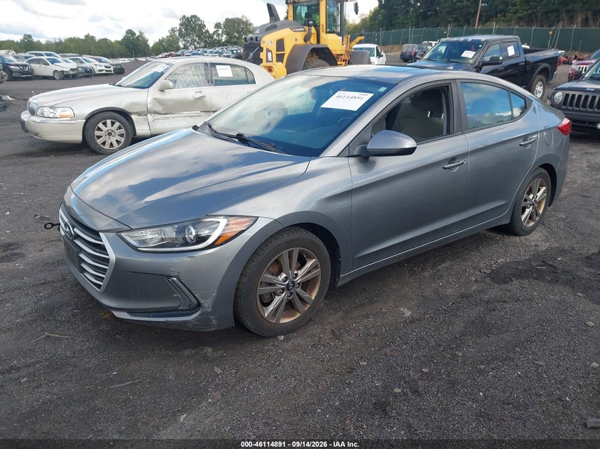 2018 HYUNDAI ELANTRA auction photo 2